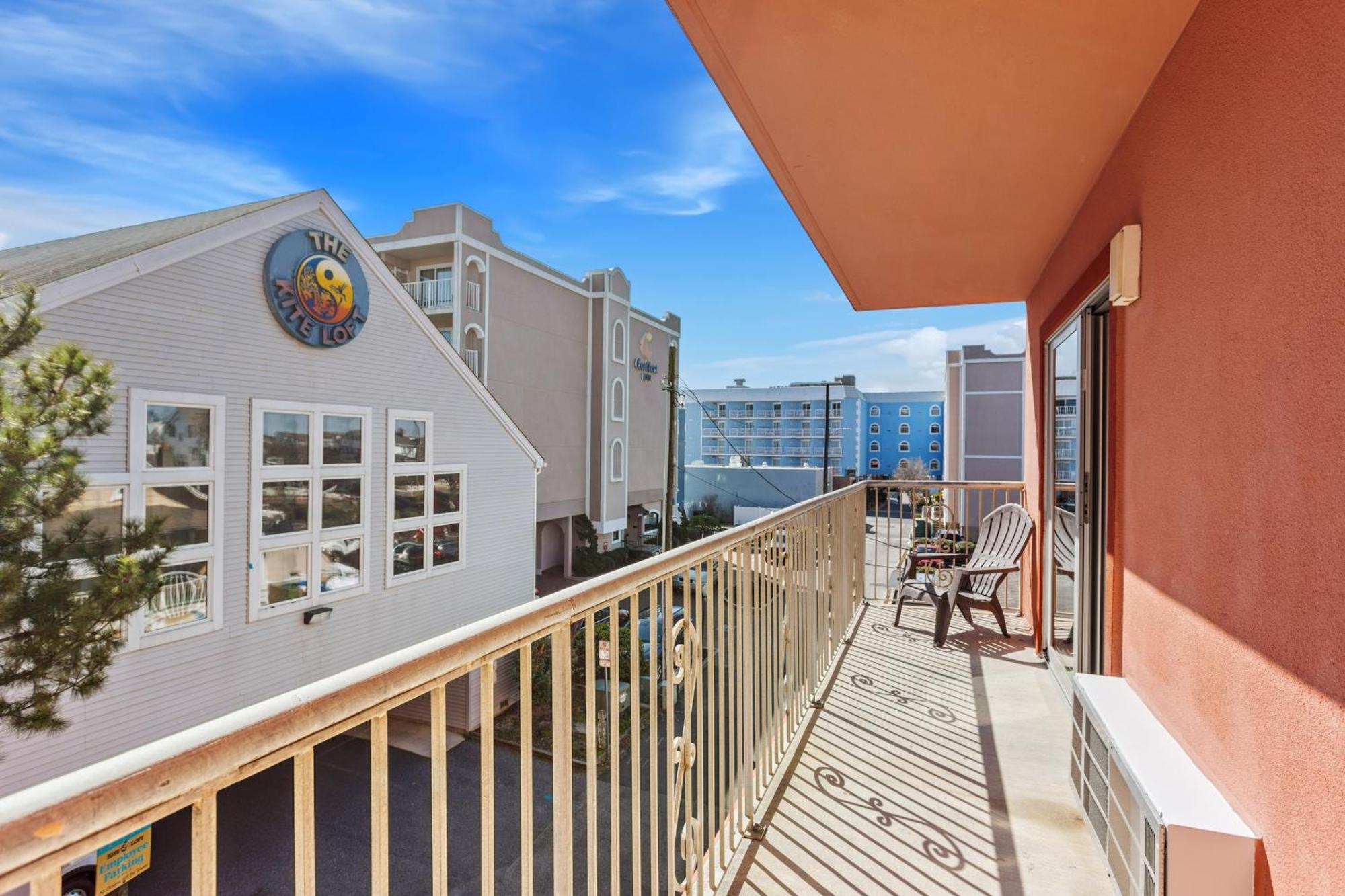 Americana Motor Inn On Boardwalk Ошен Сити Экстерьер фото