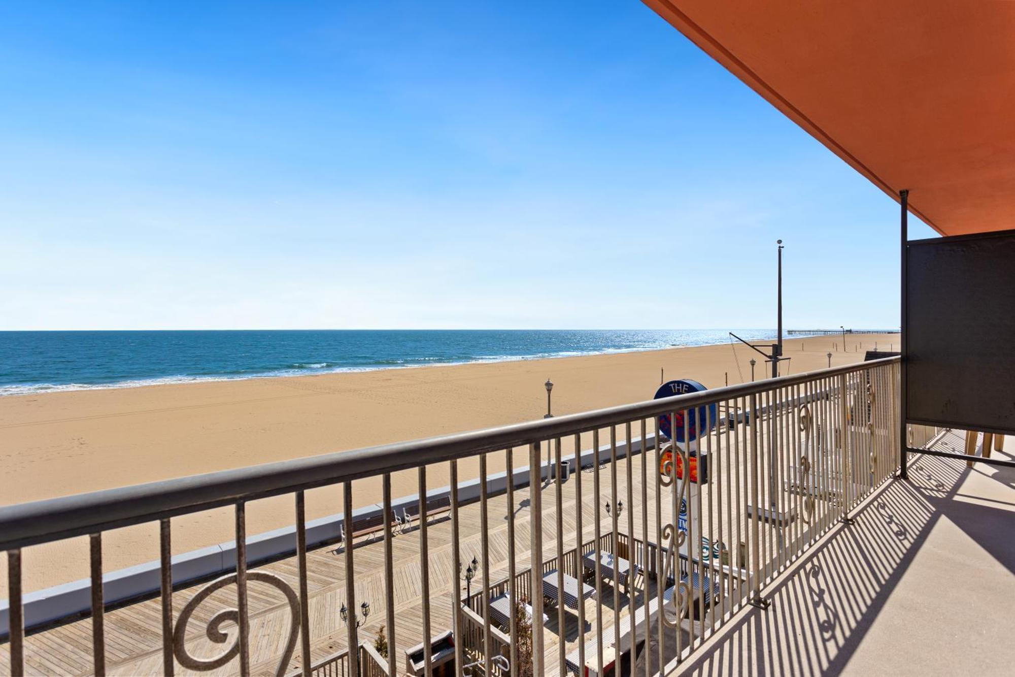 Americana Motor Inn On Boardwalk Ошен Сити Экстерьер фото